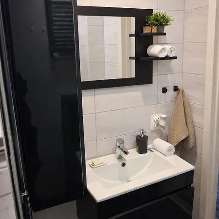 Z Kuchnia Dla 4 Osob W Centrum Bydgoszczy Διαμέρισμα